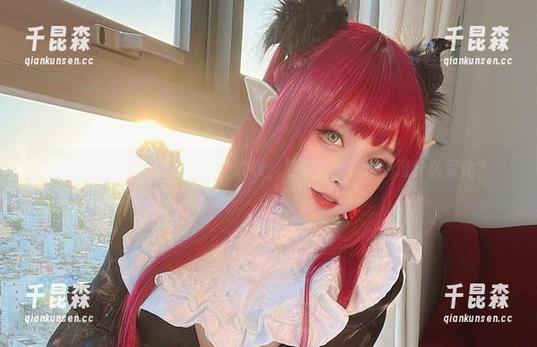 Sayo Momo的新图集：豹纹，更新了，却似乎没什么变化？
